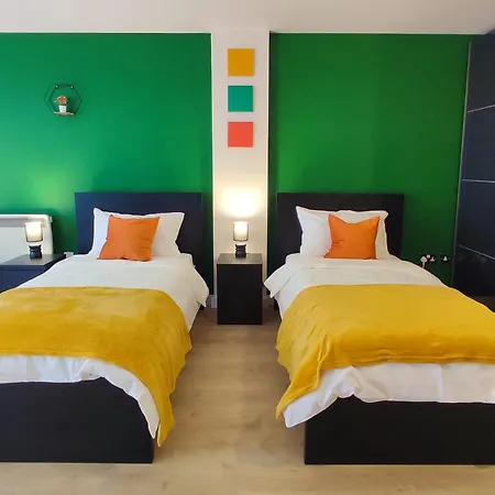 Duplex In With King Size Bed - Long Rates Available 아파트 *