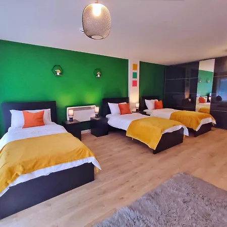 דירה Duplex In With King Size Bed - Long Rates Available *